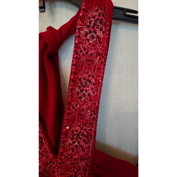 Women's/Junior's Red Shimmer Rampage Halter Top - Picture 3 of 7